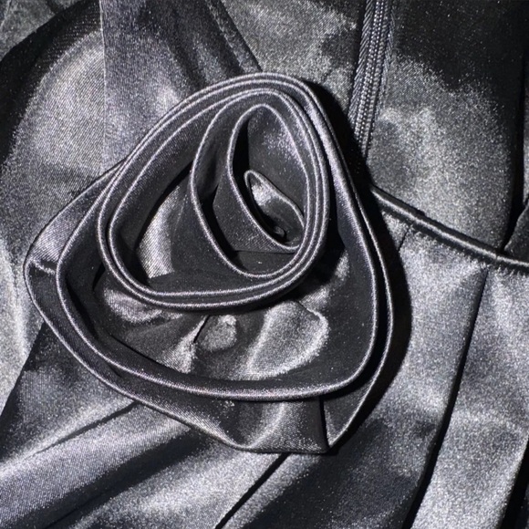 Vintage Essentials By A•B•S Women’s Satin Cocktail Dress Pleated With Rose US8 - Picture 8 of 9